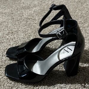 Worthington NWOB Black Patent Leather Women's Heels